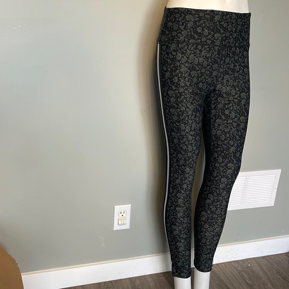 Calvin Klein High Waist Tights . NEW